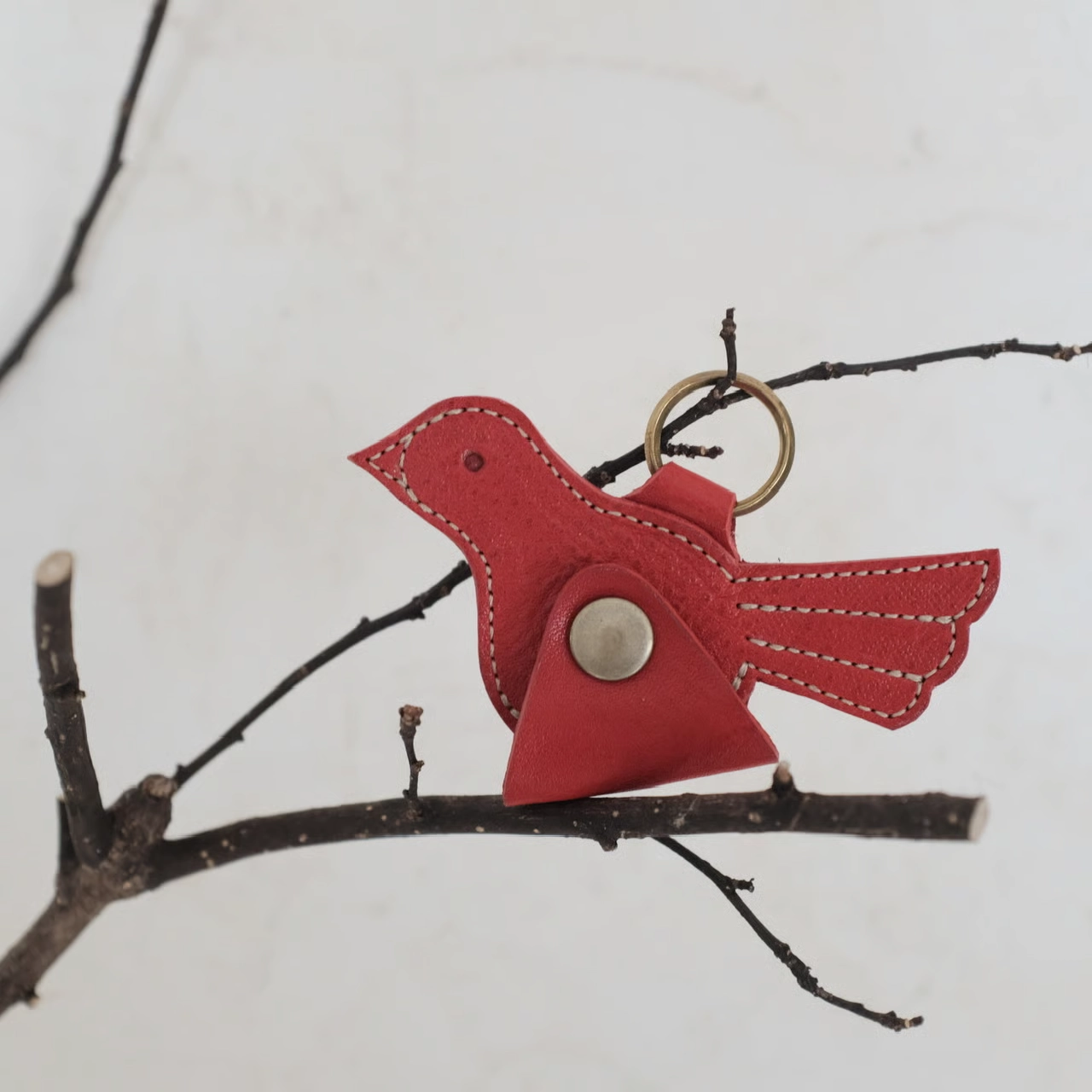 小鳥のチャーム（500円玉入れ）-red- / Cacica（カチカ）